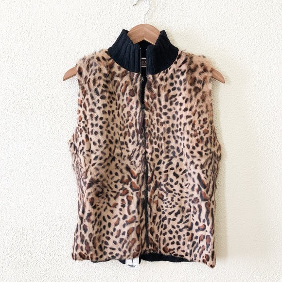 Double D Ranch Jackets & Blazers - Double D Ranch Leopard Print Vest with Black Collar